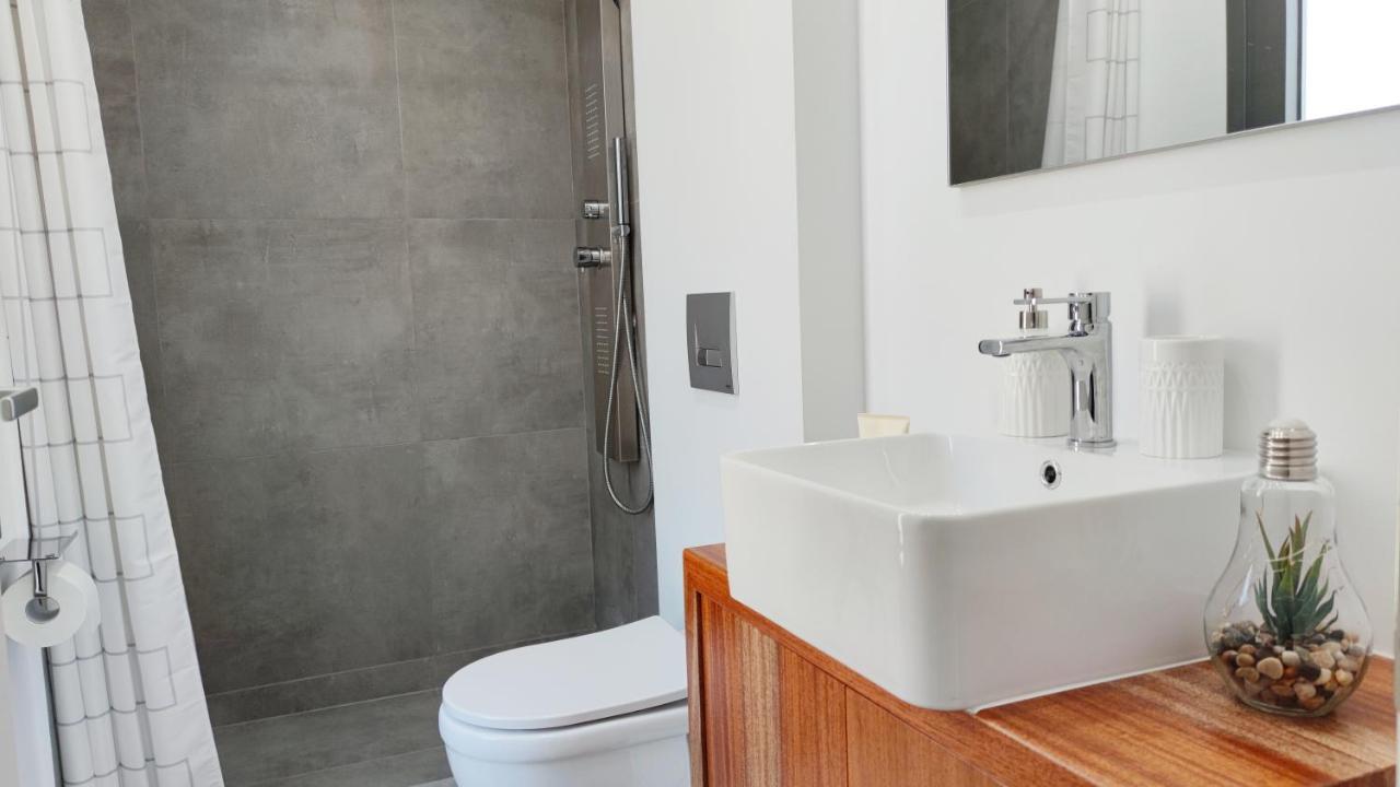 Luxury Villa Seven สเกียธอสทาวน์ ภายนอก รูปภาพ