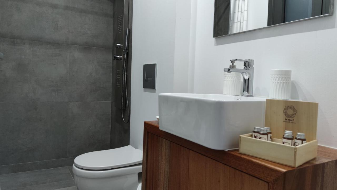 Luxury Villa Seven สเกียธอสทาวน์ ภายนอก รูปภาพ