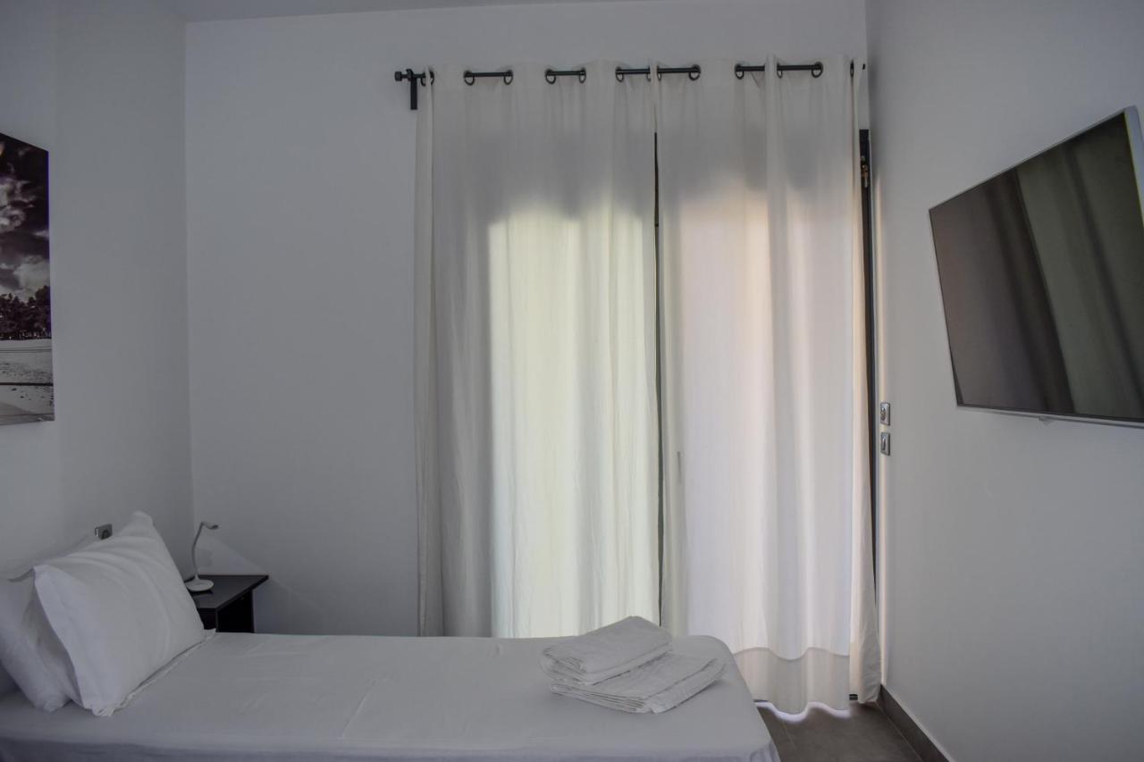Luxury Villa Seven สเกียธอสทาวน์ ภายนอก รูปภาพ