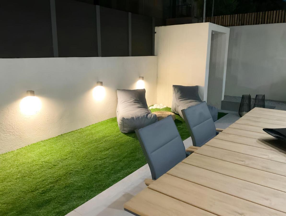 Luxury Villa Seven สเกียธอสทาวน์ ภายนอก รูปภาพ